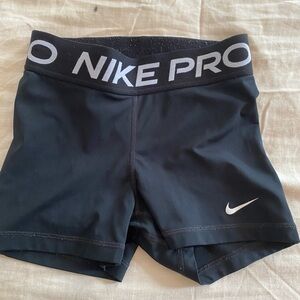 NIKE PRO shorts, 3in, Women, XS, Good Condition